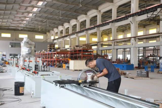 广东汉高科技项目全线投产运营，开启空调设备制造新篇章